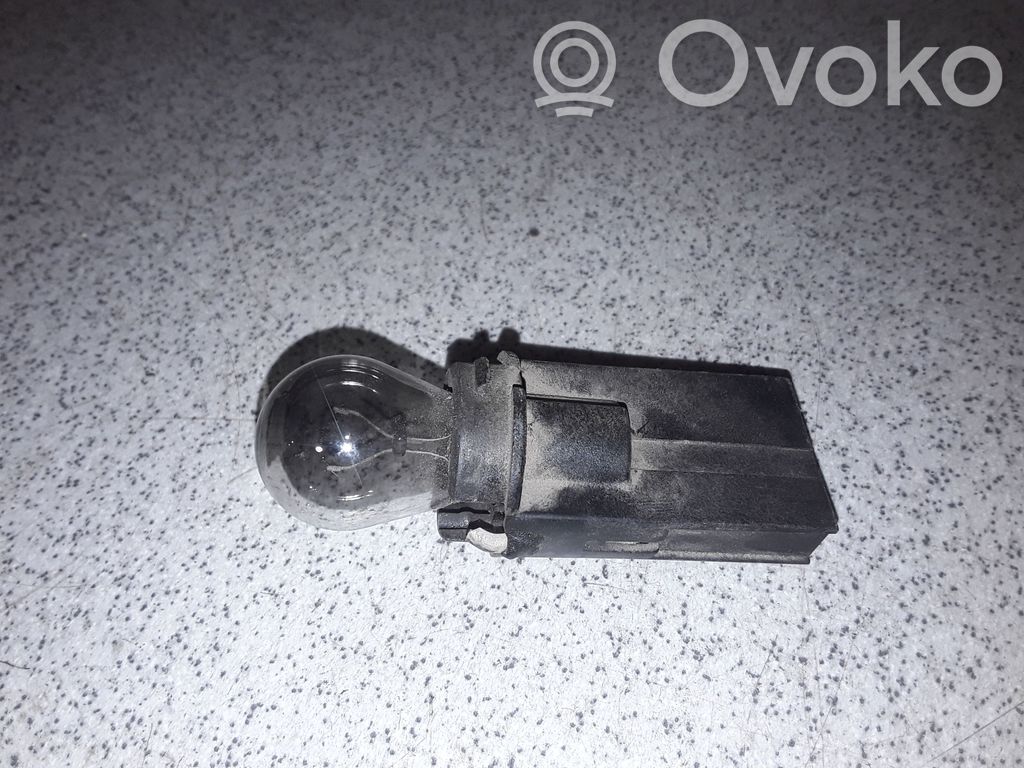 BMW 5 E34 Tail light bulb cover holder 