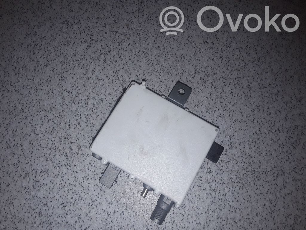 BMW 3 E36 Antenos stiprintuvas 