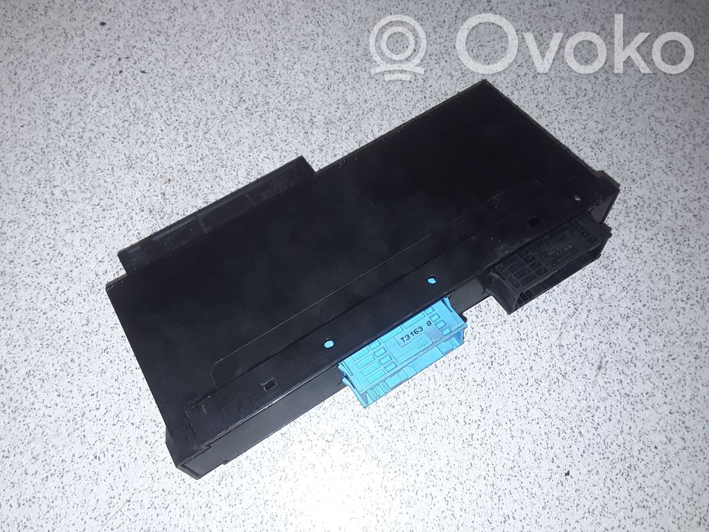BMW 3 E90 E91 Comfort/convenience module 