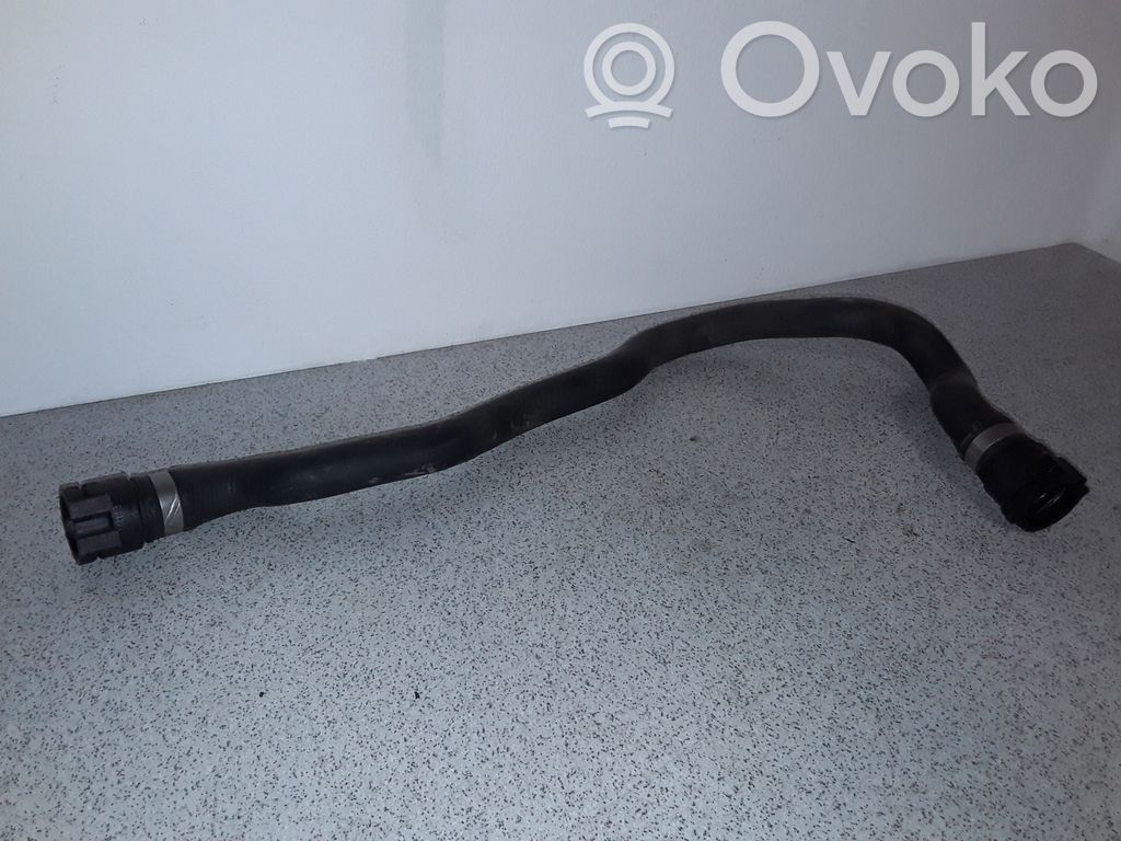 BMW 5 E39 Engine coolant pipe/hose 
