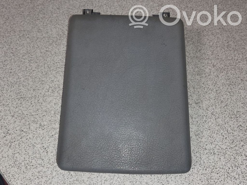 BMW 5 E39 Armrest 