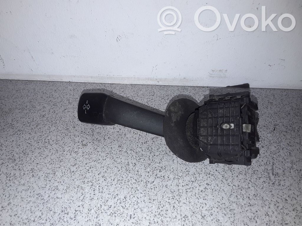 BMW 5 E39 Indicator stalk 