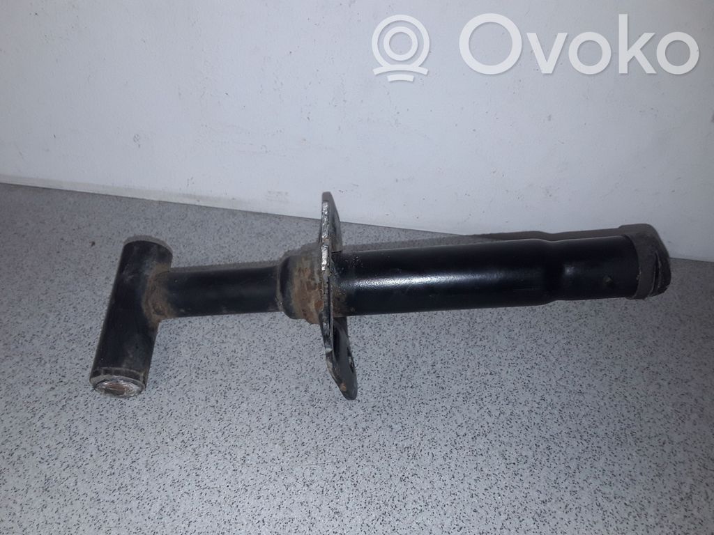 BMW 5 E39 Priekšpusē bampera turētājs 