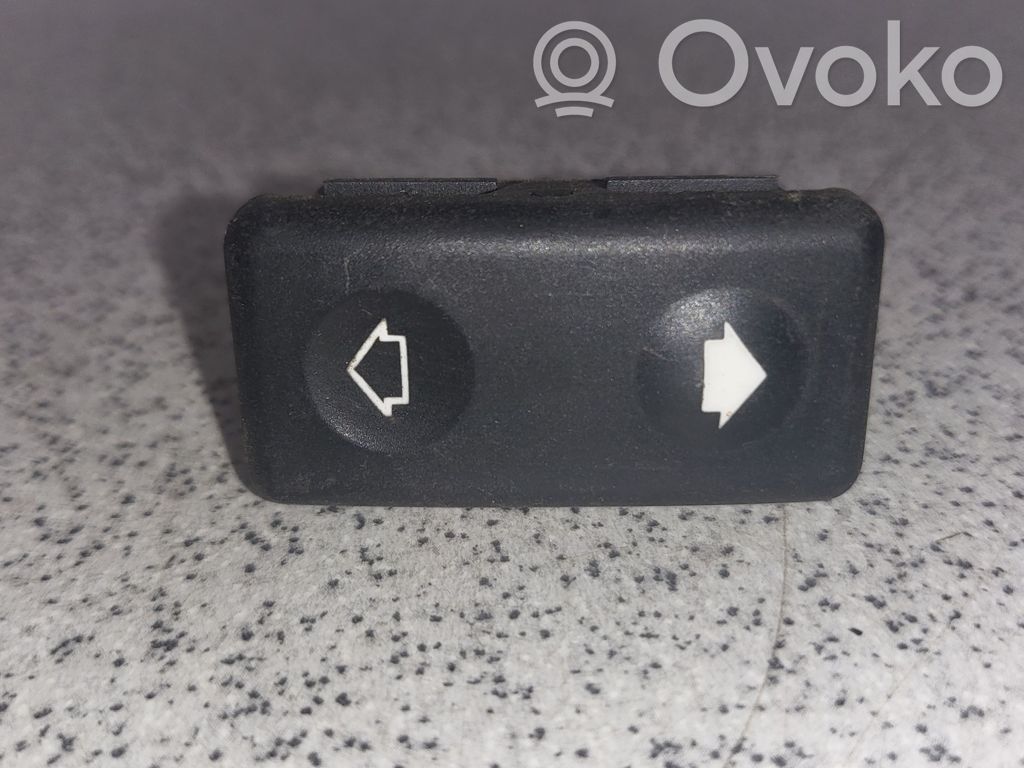 BMW 5 E34 Electric window control switch 