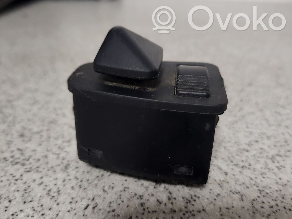 BMW 3 E36 Wing mirror switch 