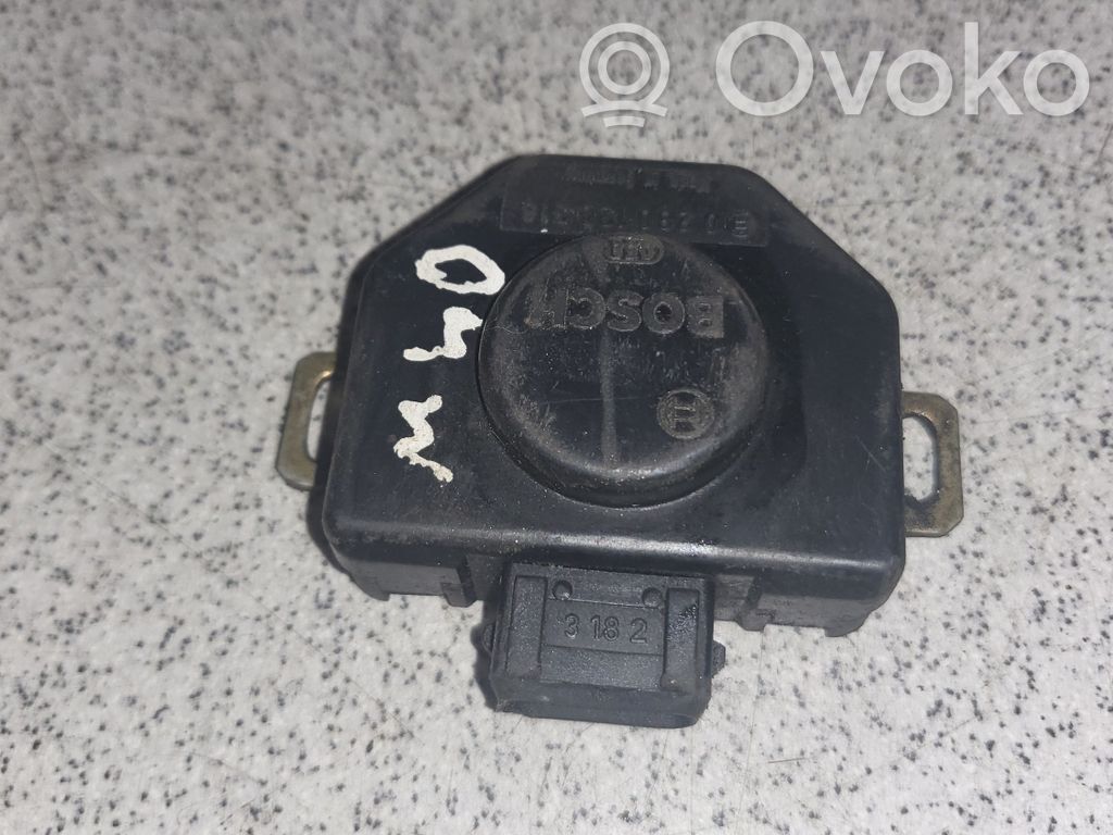 BMW 3 E30 Throttle valve position sensor 