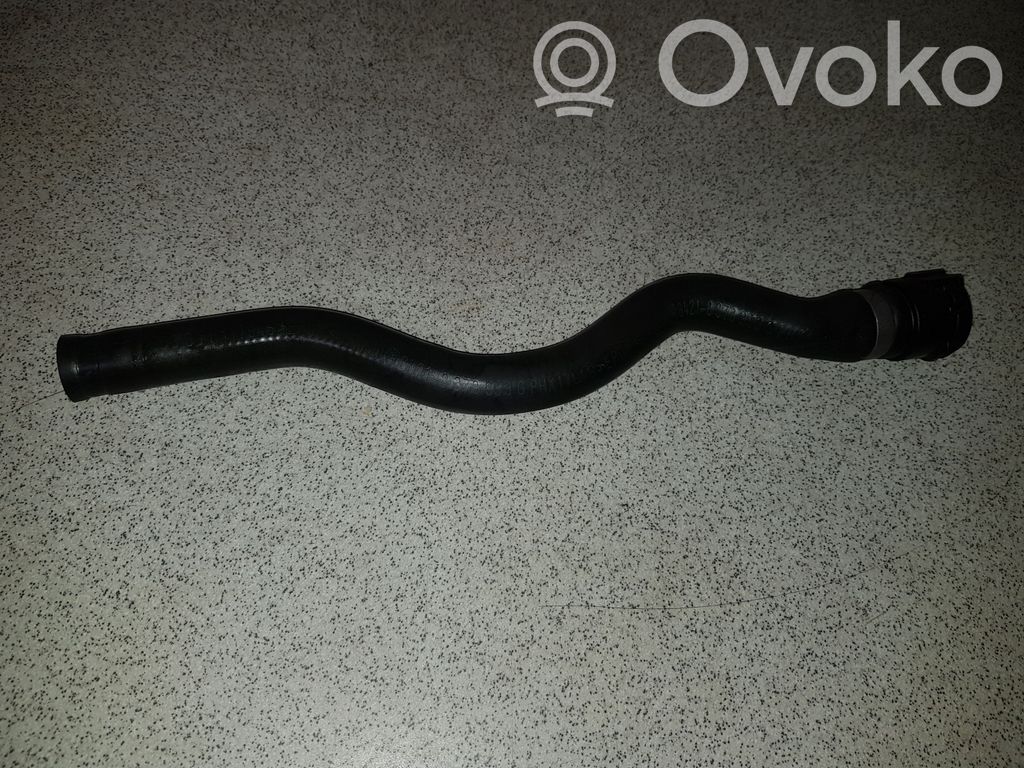 BMW 5 E39 Engine coolant pipe/hose 