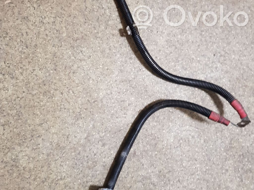 BMW 5 E39 Positive cable (battery) 