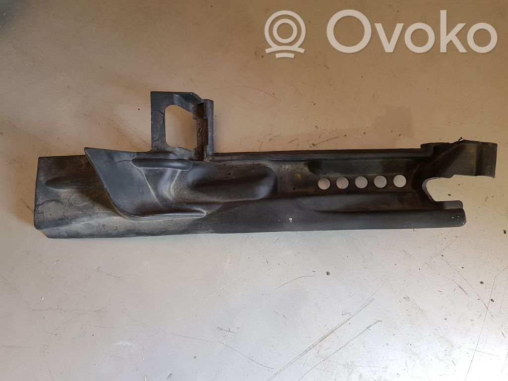 BMW 7 E38 Other engine bay part 
