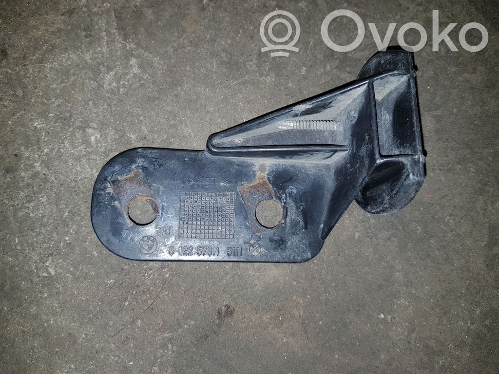 BMW 3 E36 Front bumper mounting bracket 