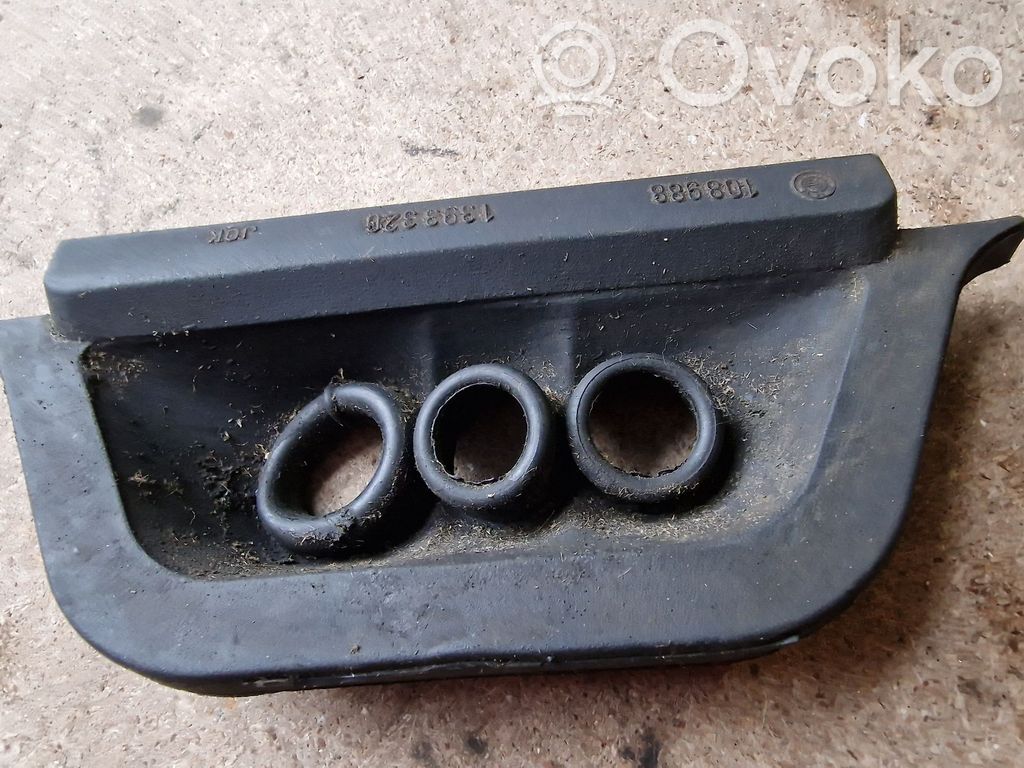 BMW 3 E36 Engine coolant pipe/hose 