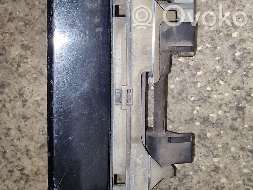 BMW 3 E36 Manecilla externa puerta delantera 