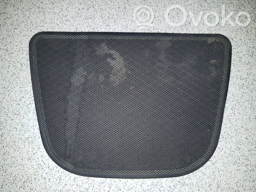 BMW 5 E39 Side speaker trim/cover 