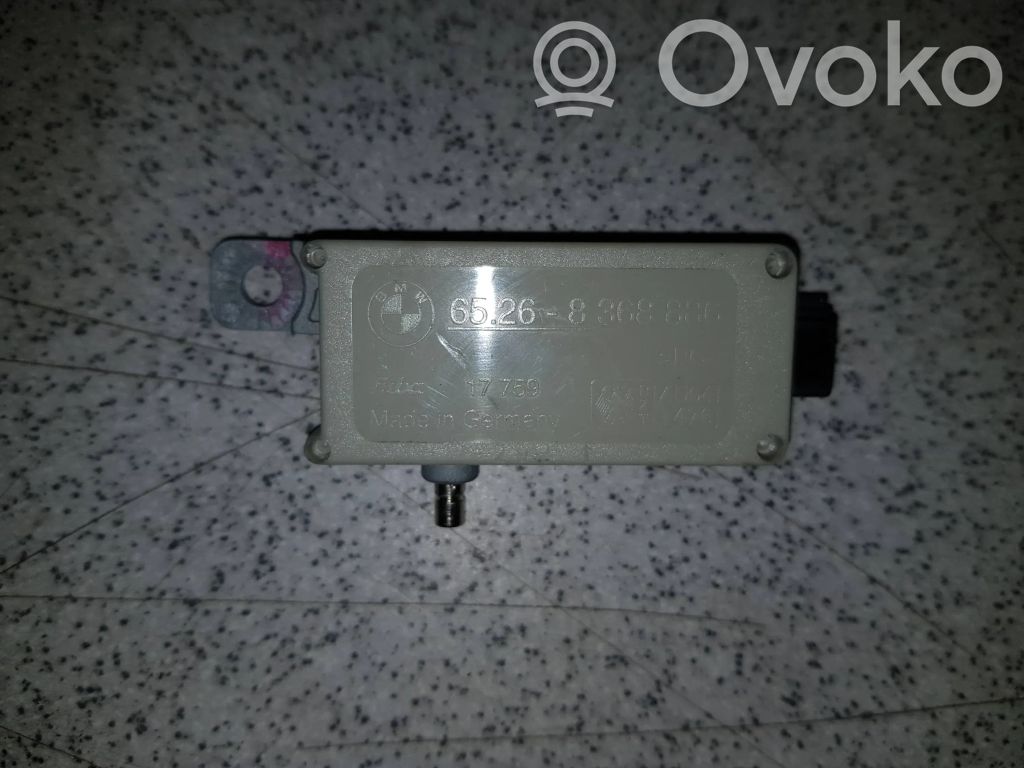 BMW 5 E39 Antenos stiprintuvas 