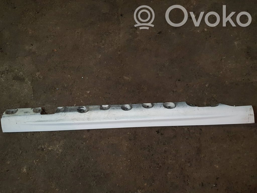 BMW 3 E46 Sill 