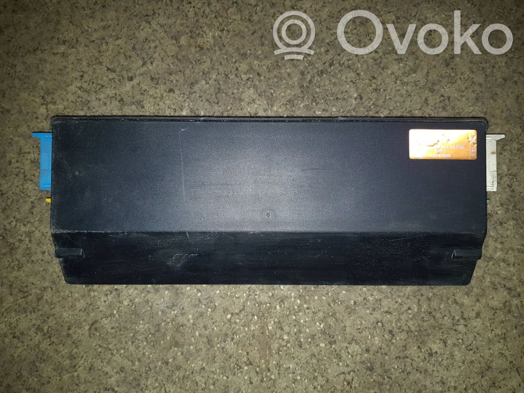 BMW 5 E34 Oro kondicionieriaus/ šildymo valdymo blokas 