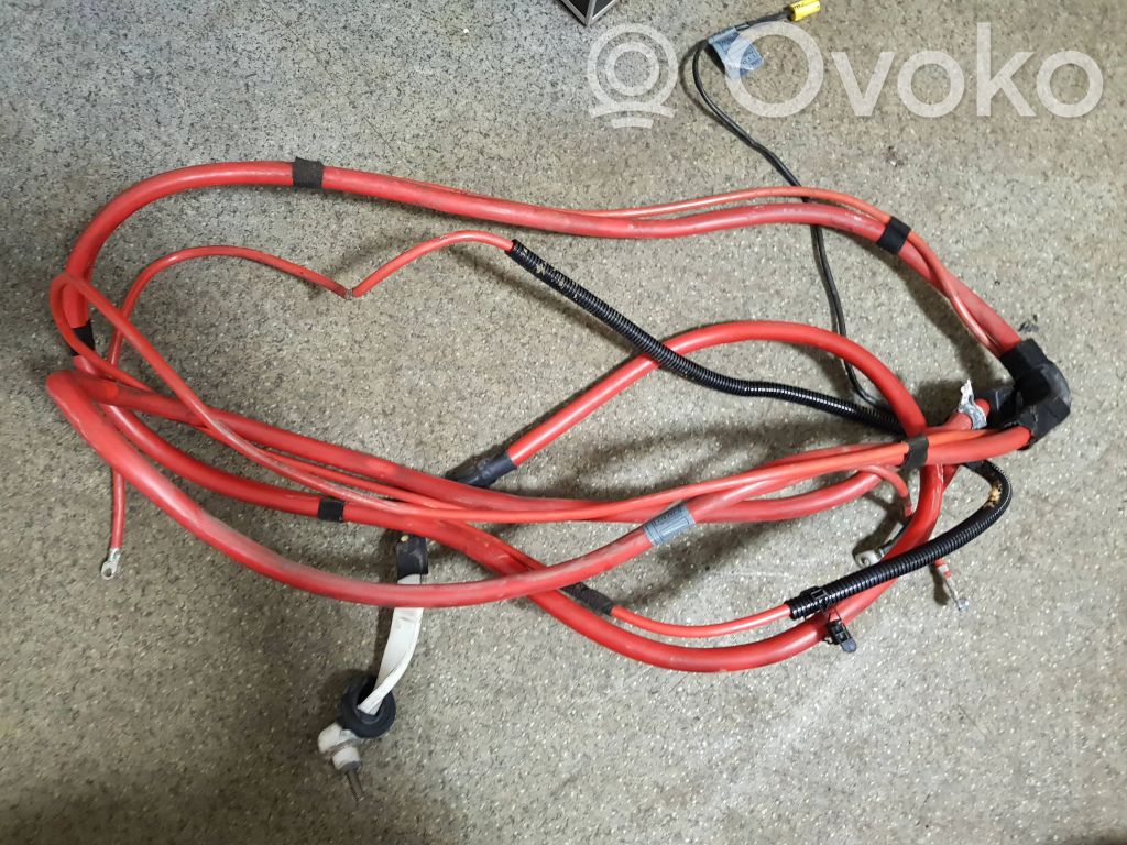 BMW 5 E39 Positive cable (battery) 