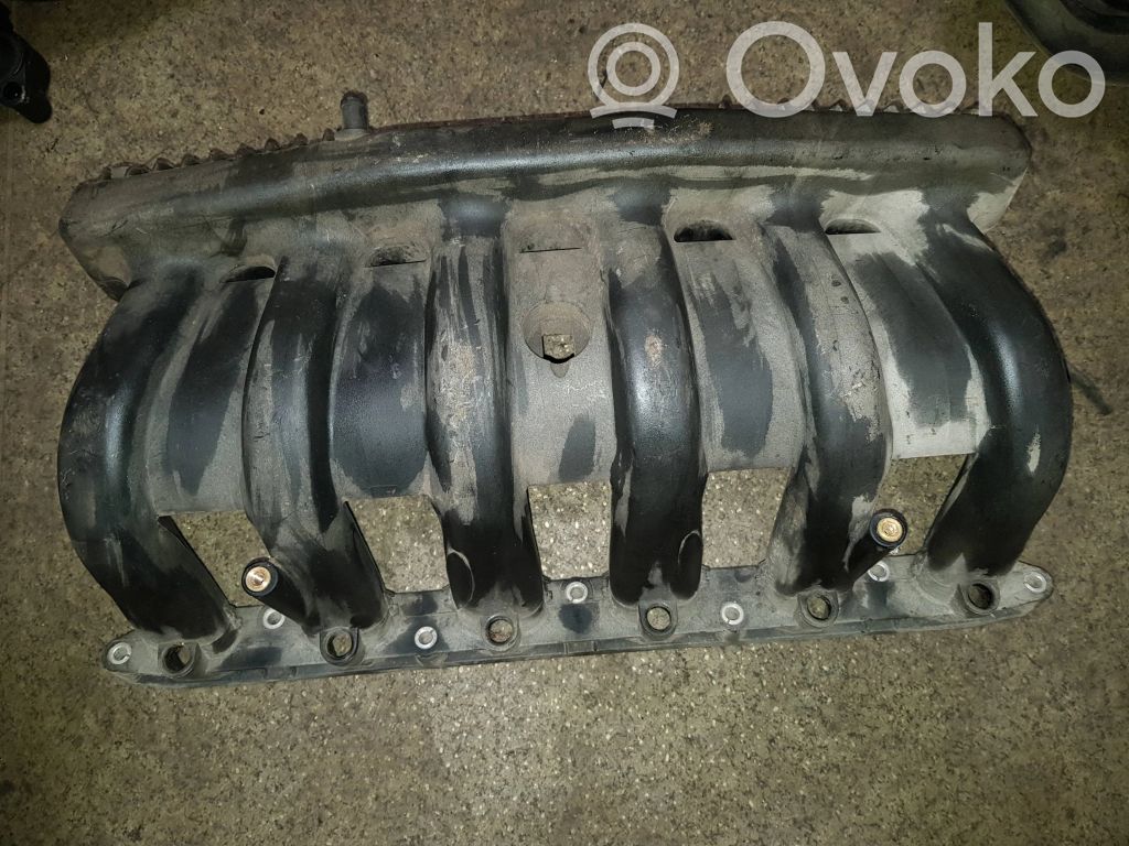 BMW 5 E39 Colector de admisión 