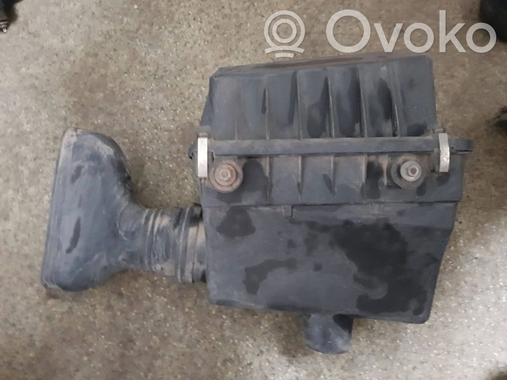 BMW 3 E36 Air filter box 