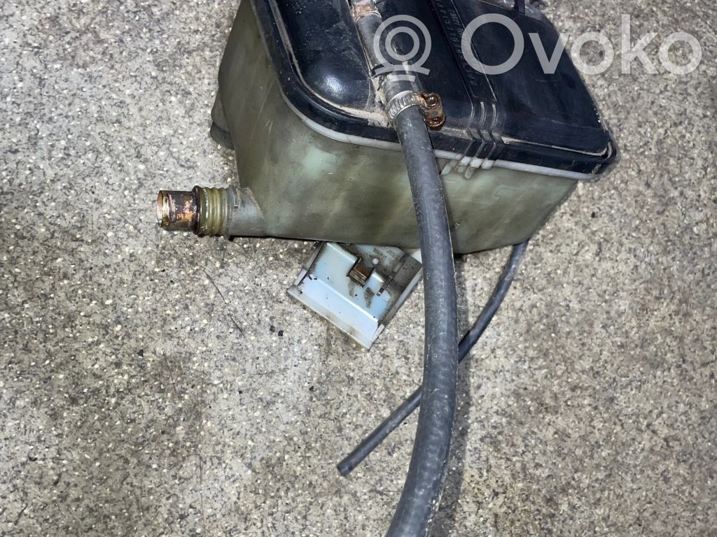 BMW 5 E39 Zbiornik wyrównawczy chłodziwa 