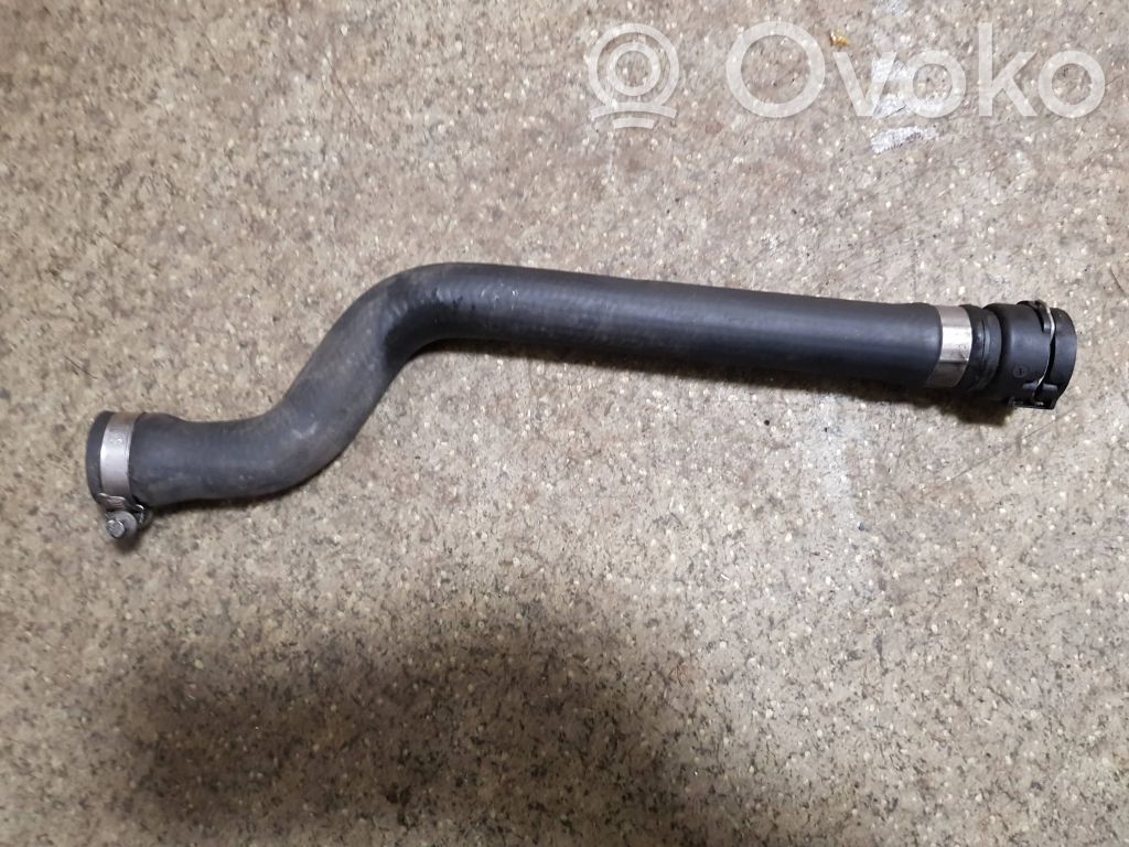 BMW 5 E39 Engine coolant pipe/hose 