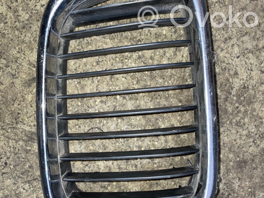 BMW 5 E39 Front grill 