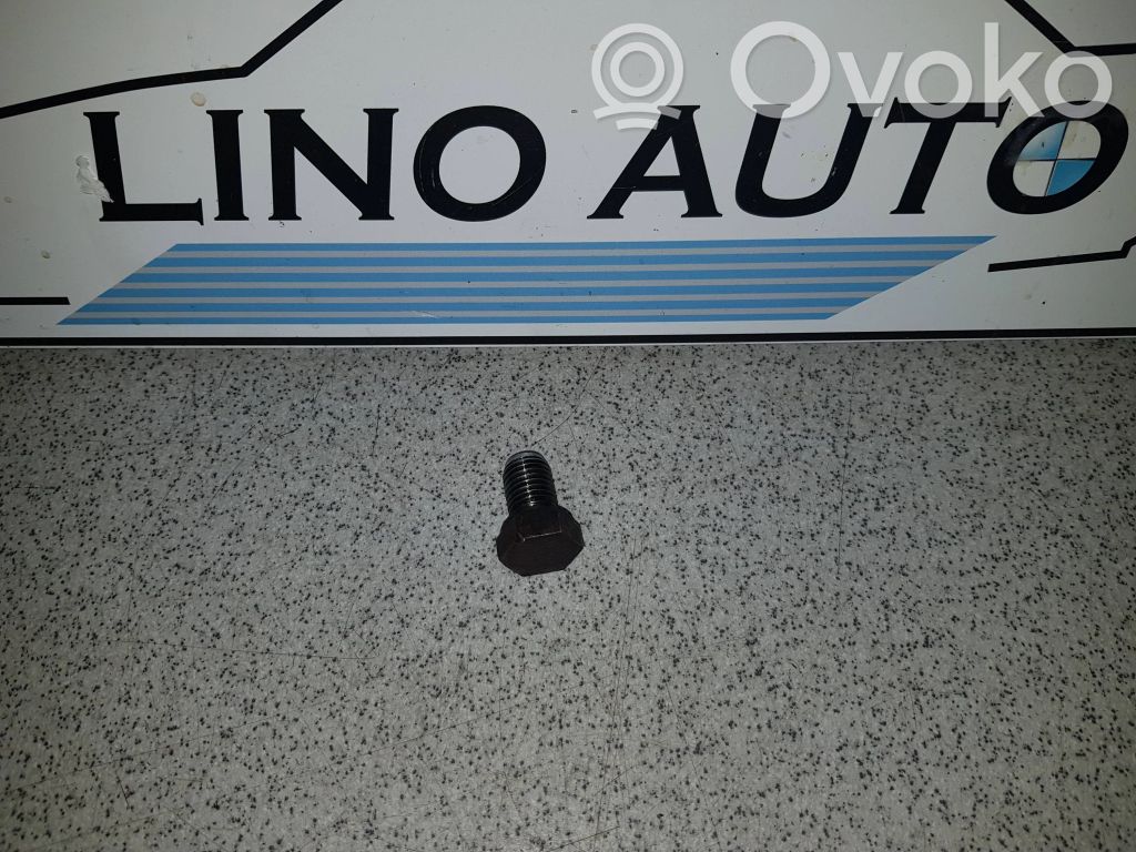 BMW 5 E39 Tuercas/tornillos 