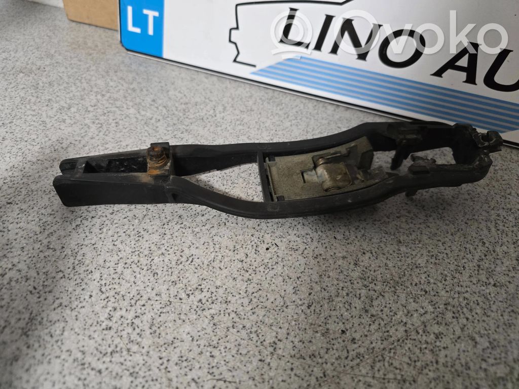 BMW 3 E46 Takaoven ulkokahvan kehys 