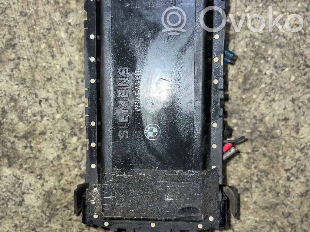 BMW 5 E39 Relé del ventilador del refrigerador 