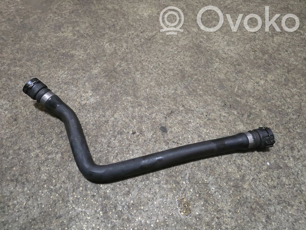 BMW 3 E46 Engine coolant pipe/hose 
