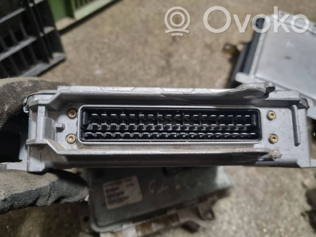BMW 5 E34 Engine control unit/module 