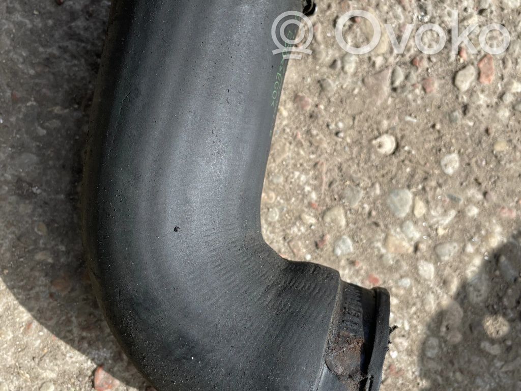 BMW 5 E39 Intercooler hose/pipe 