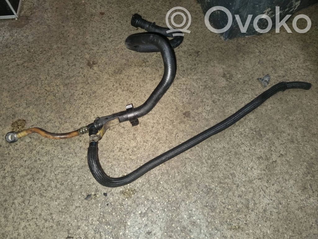 BMW 5 E60 E61 Fuel line pipe 