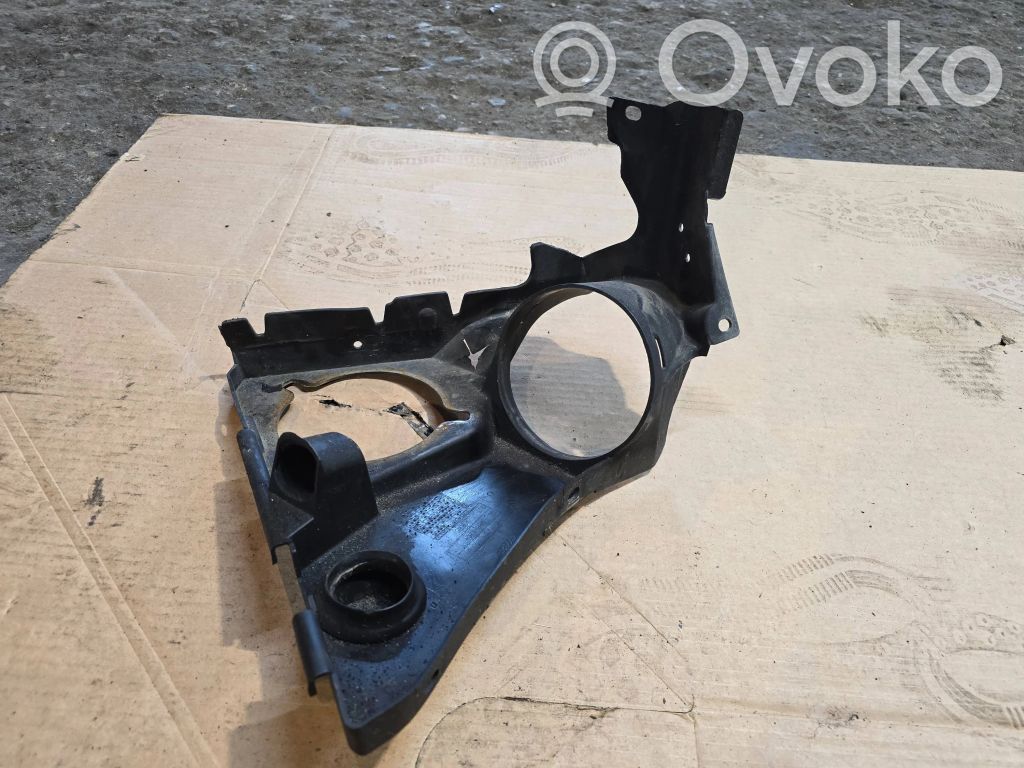 BMW 5 E39 Altra parte del vano motore 