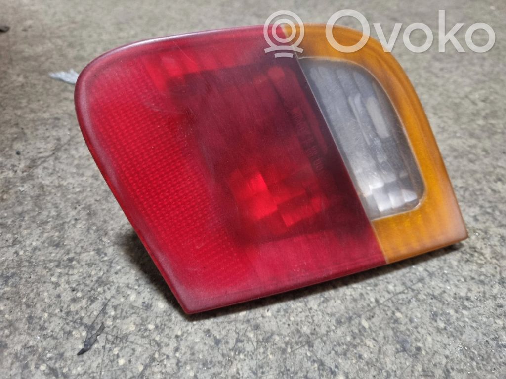 BMW 3 E46 Tailgate rear/tail lights 