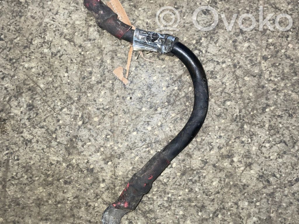 BMW 5 E39 Positive cable (battery) 