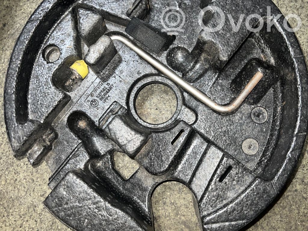 BMW 5 E60 E61 Boîte à outils 