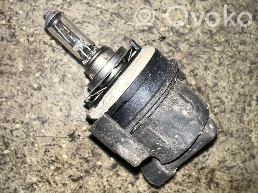 Headlight part   8380207