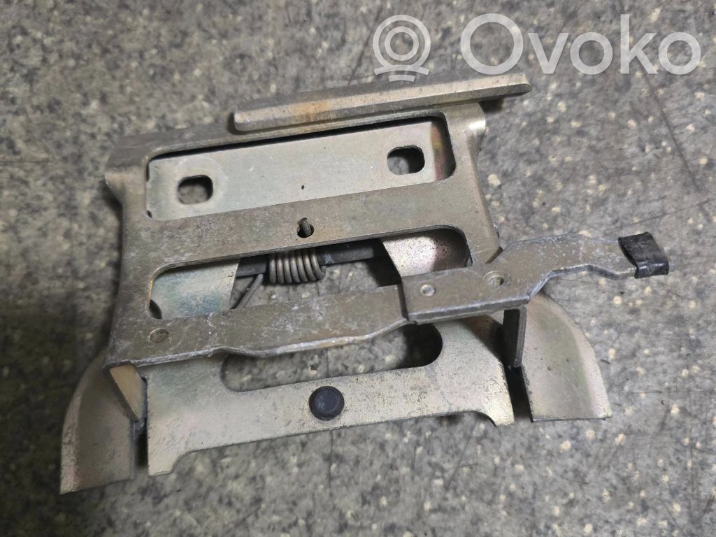 BMW 3 E30 Manecilla externa puerta delantera 