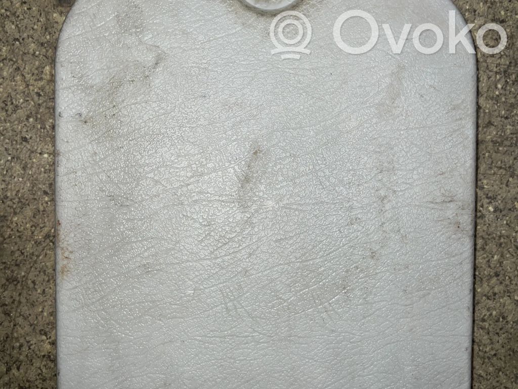 BMW 3 E30 Įrankių daiktadėžė 
