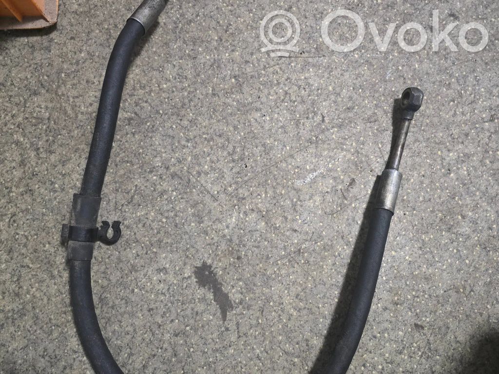 BMW 5 E39 Ohjaustehostimen letkusto 