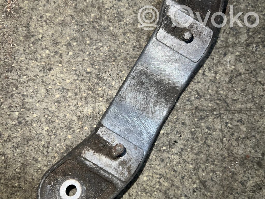 BMW 5 E39 Gearbox mounting bracket 