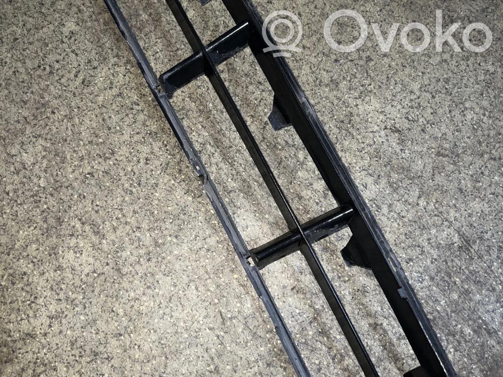 BMW 5 E39 Front bumper lower grill 