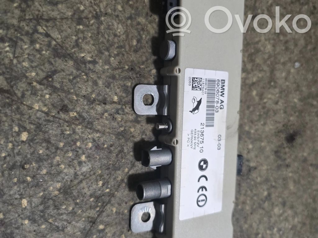 BMW 5 E39 Antenos stiprintuvas 