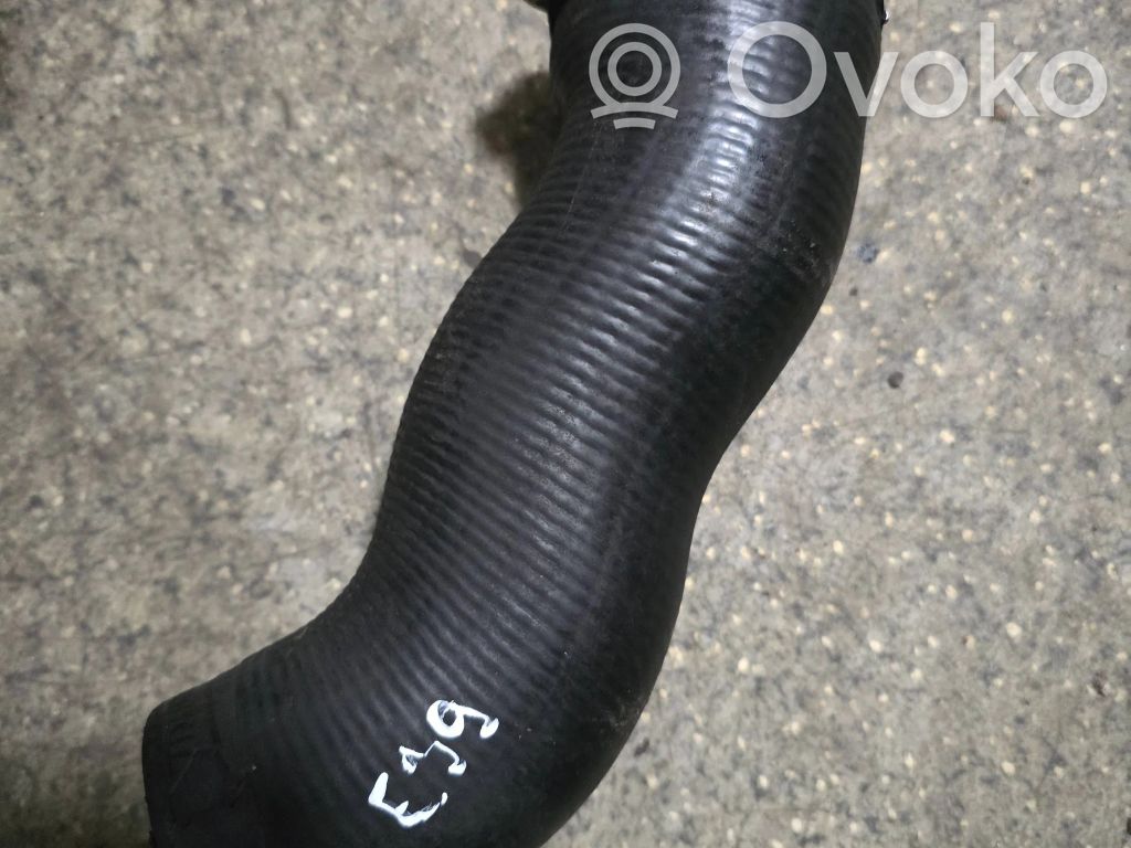 Intercooler hose/pipe   2248634