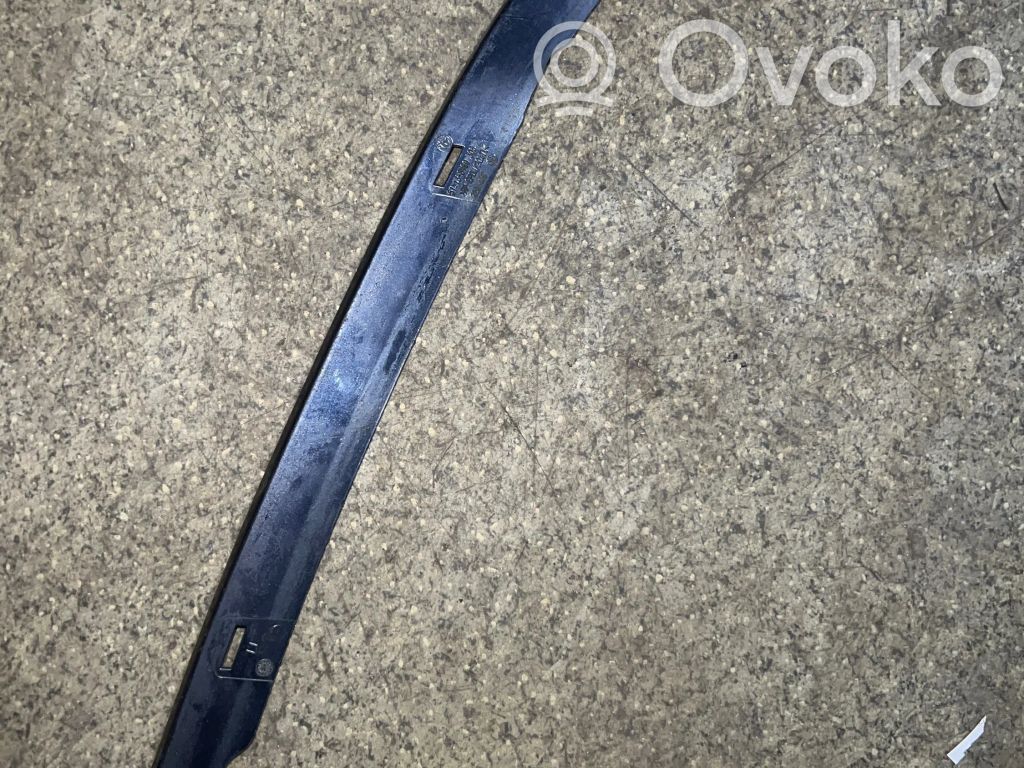 BMW 5 E39 Untere Verkleidung Scheinwerfer 