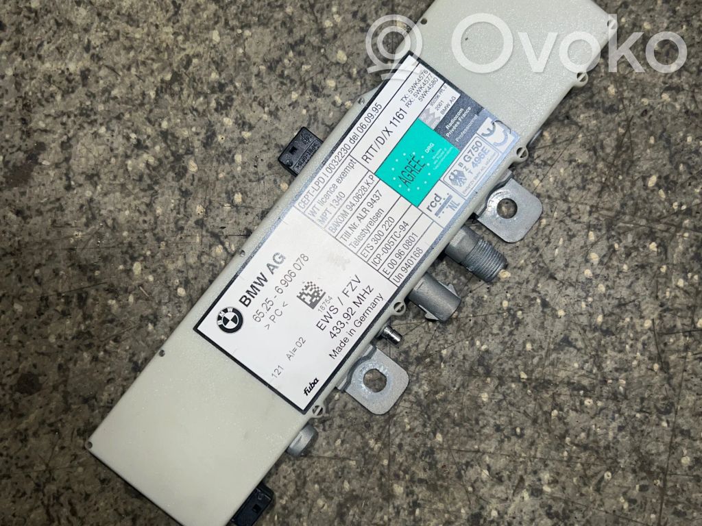 BMW 5 E39 Antenos stiprintuvas 
