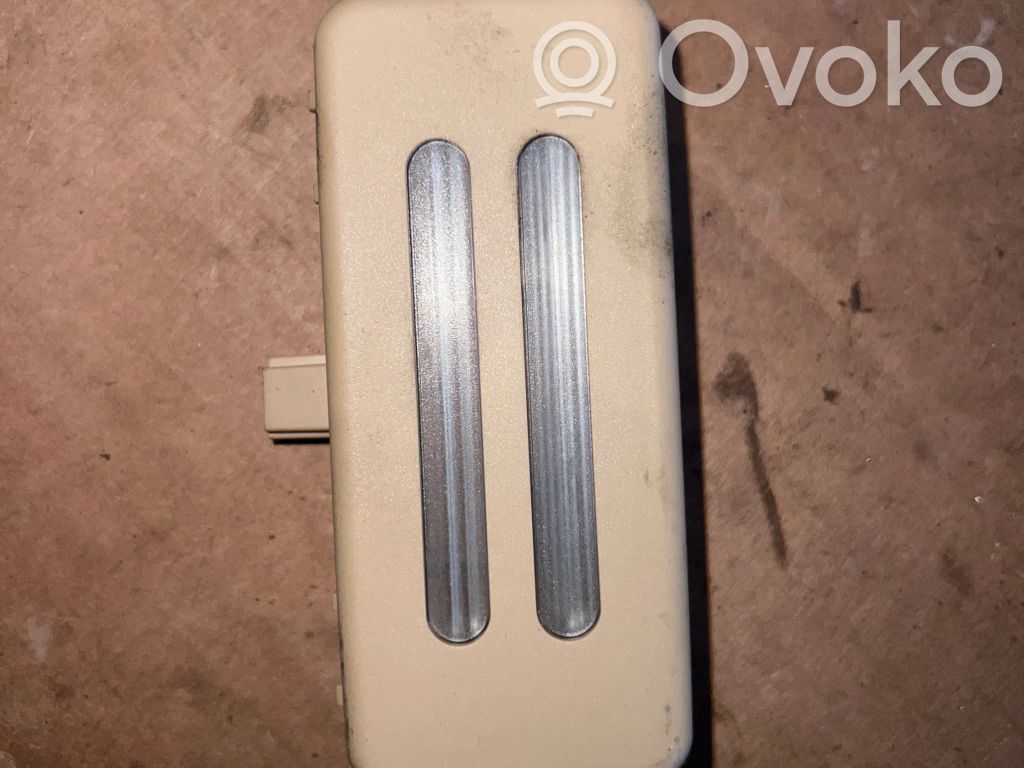 BMW 5 E60 E61 Muu sisävalo 