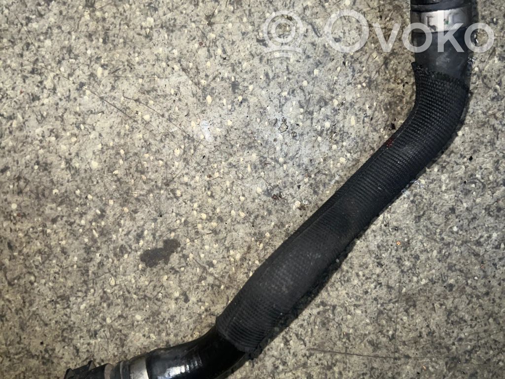 BMW X5 E70 Engine coolant pipe/hose 