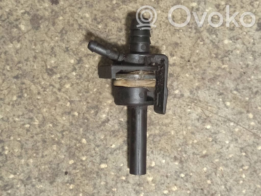 BMW 3 E36 Ventilācijas / ventilācijas caurule (-es) / šļūtene (-es) 